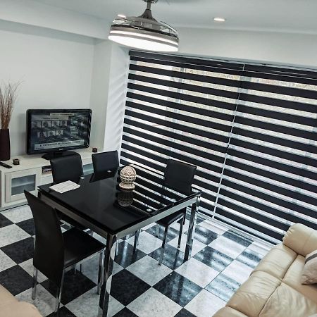 Vivienda Turistica Salazar Lägenhet Granada Exteriör bild